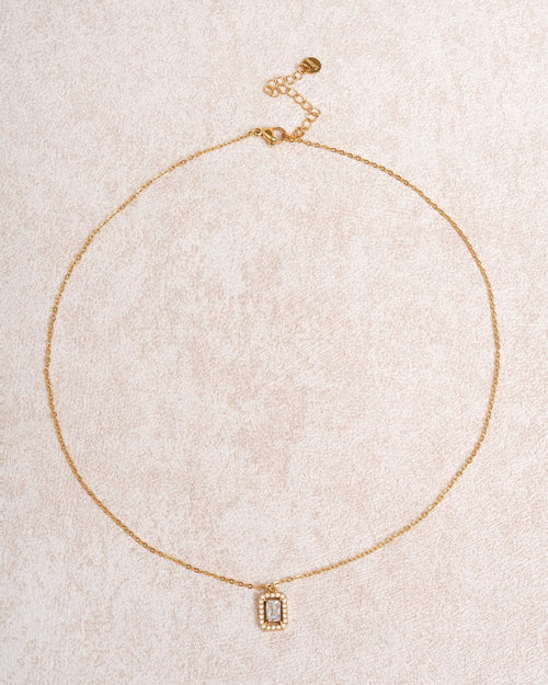 Apricot Necklace