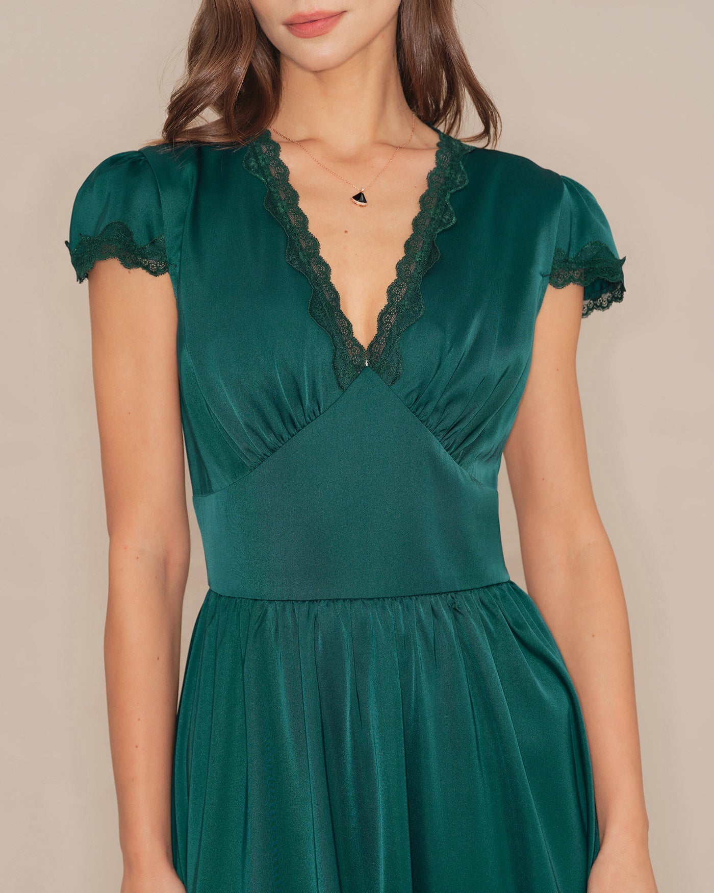 Green V Neck Lace Maxi Dress