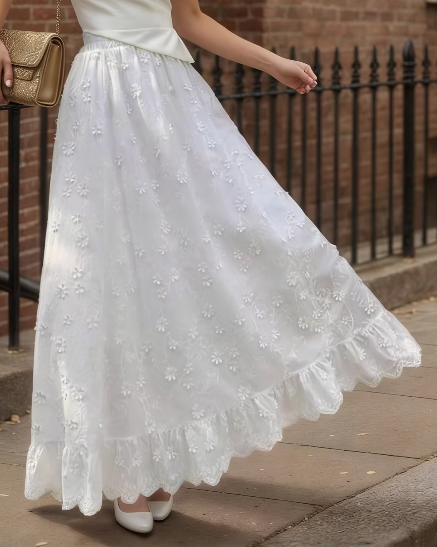 White Floral Elastic Waist Midi Skirt