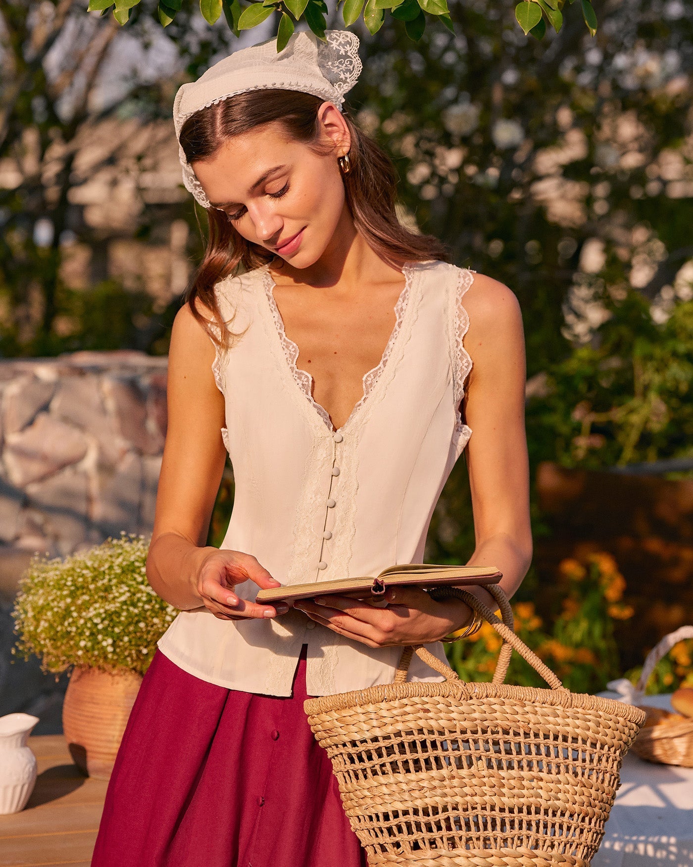 Apricot V Neck Lace Vest